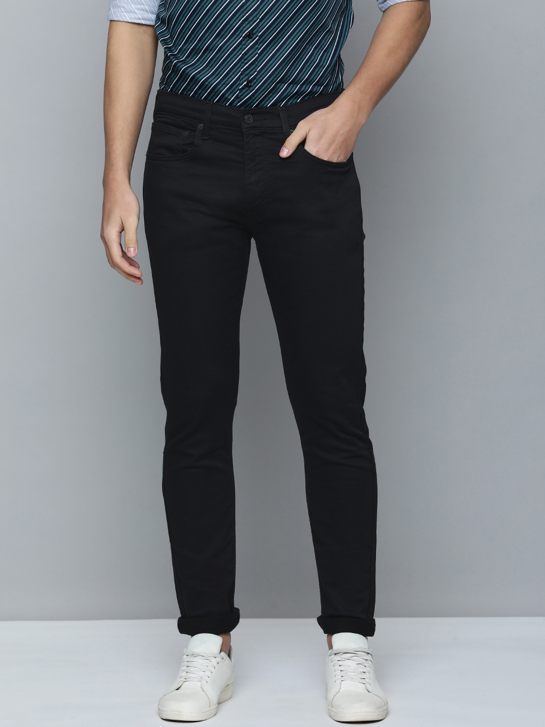 

Levis Men Black 512 Slim Tapered Fit Mid Rise Stretchable Jeans