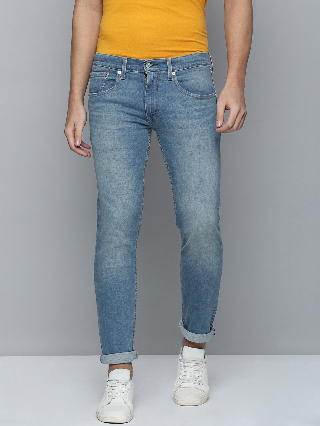 

Levis Men Blue 65504 Skinny Fit Mid Rise Light Fade Stretchable Jeans