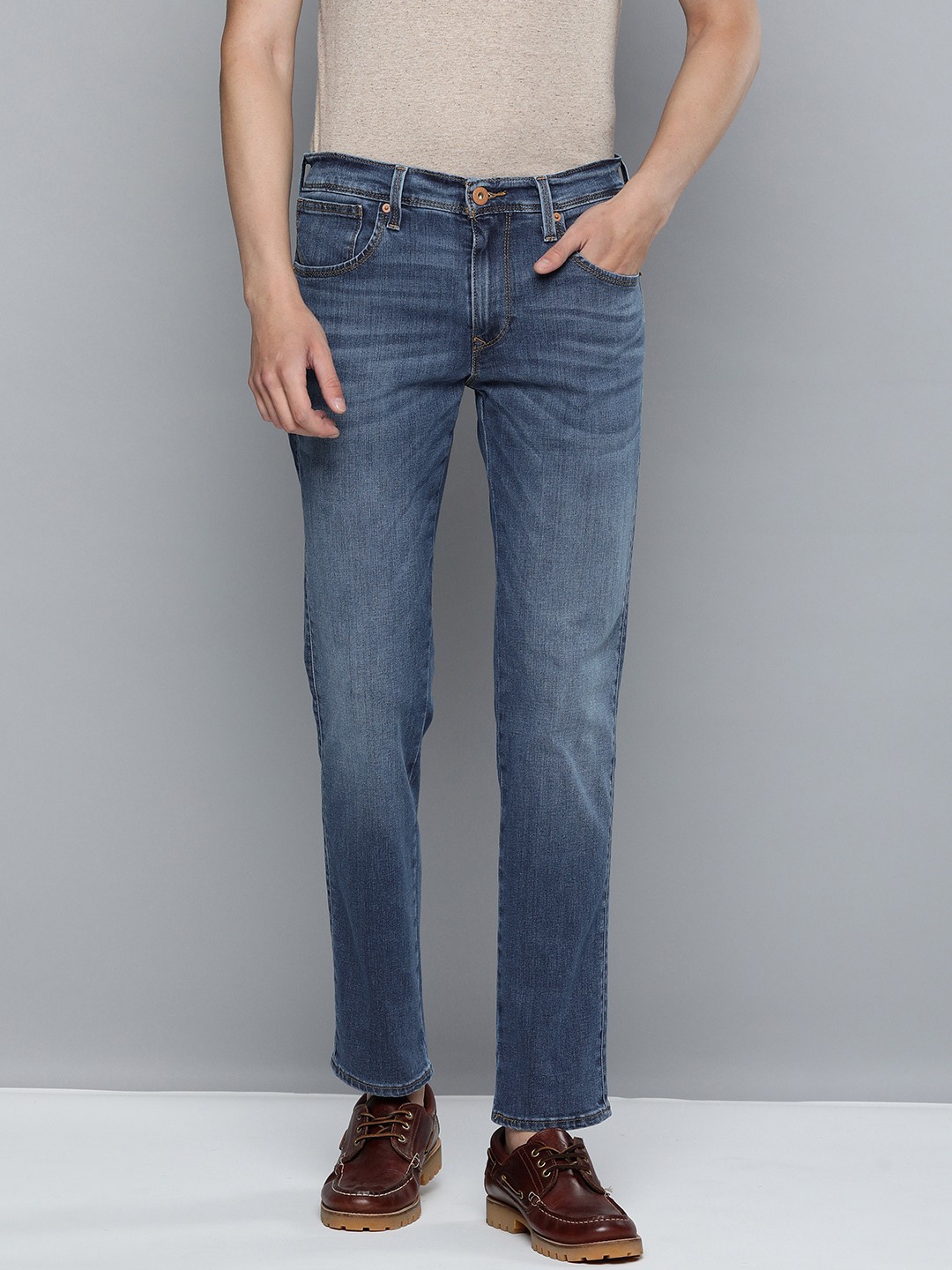 

Levis Men Blue 511 Slim Fit Light Fade Jeans