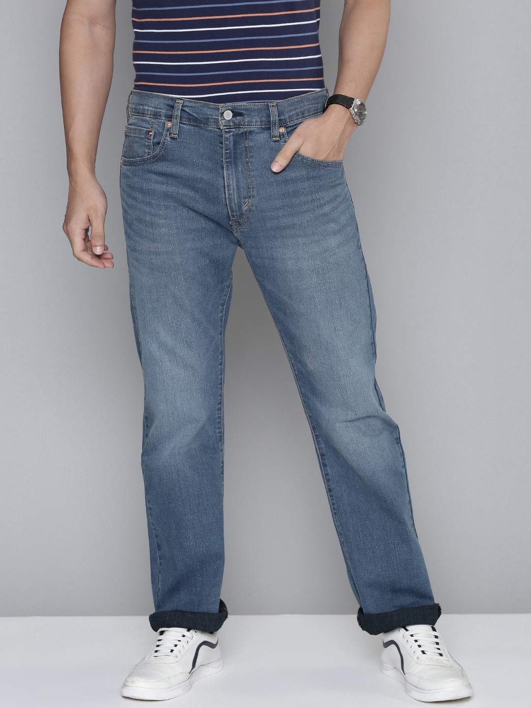 

Levis Men Blue 517 Slim Fit Light Fade Stretchable Jeans