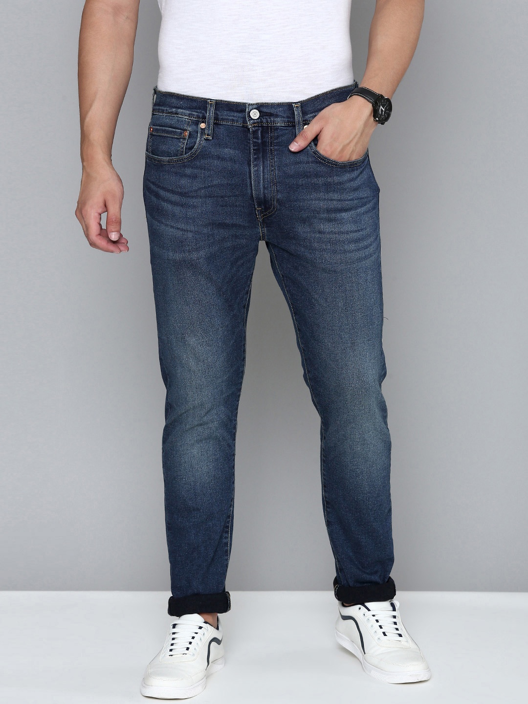 

Levis Men Blue 512 Slim Fit Mid-Rise Light Fade Stretchable Jeans