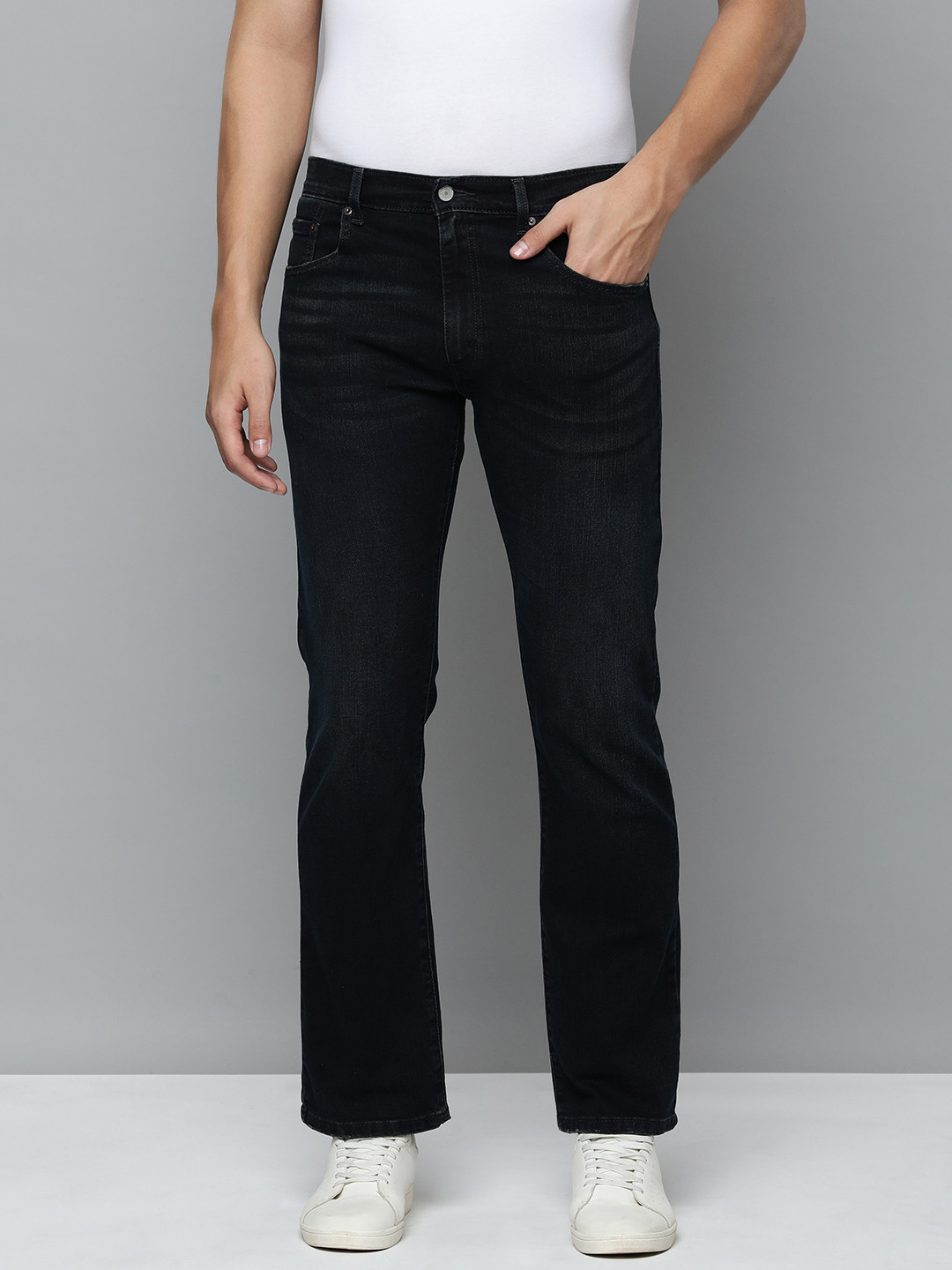 

Levis Men Navy Blue 517 Bootcut Fit Mid-Rise Light Fade Clean Look Jeans