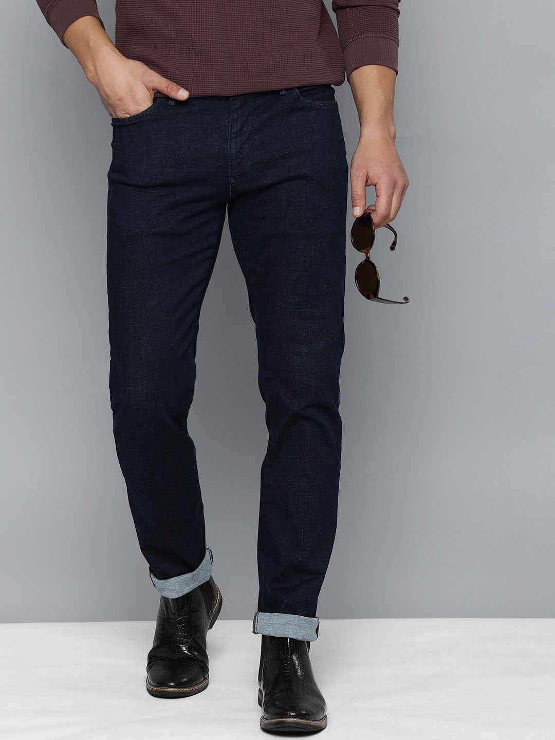 

Levis Men Blue 511 Redloop Slim Fit Mid Rise Stretchable Jeans