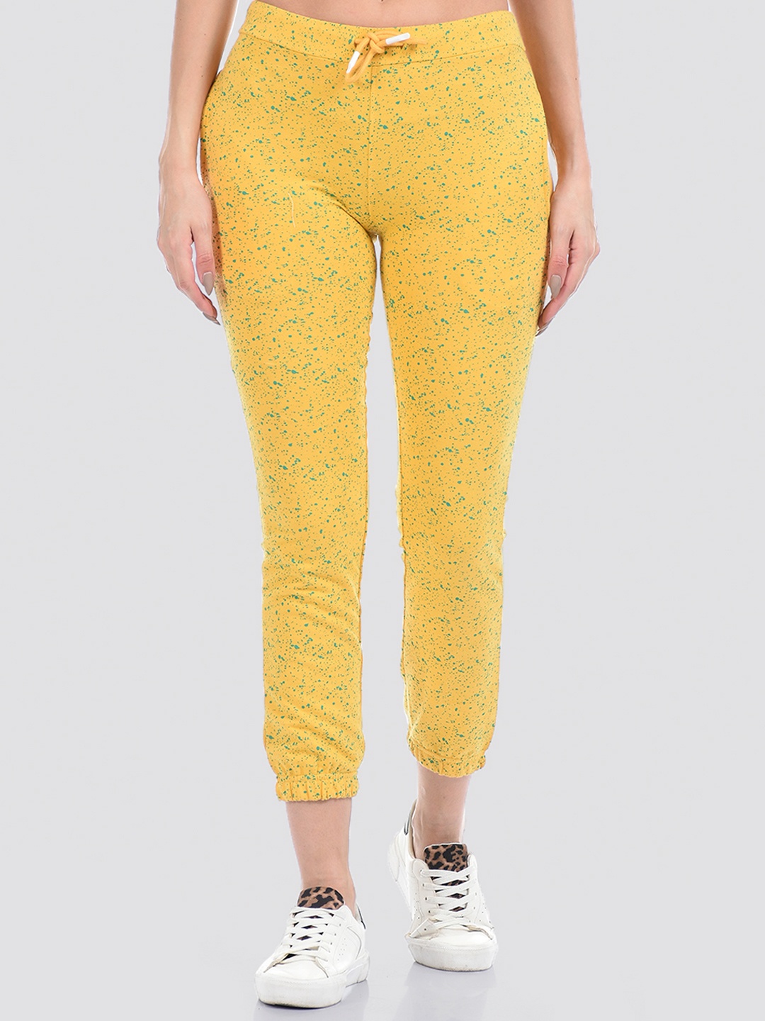 

ONEWAY Women Yellow Printed Slim-Fit Cotton Joggers