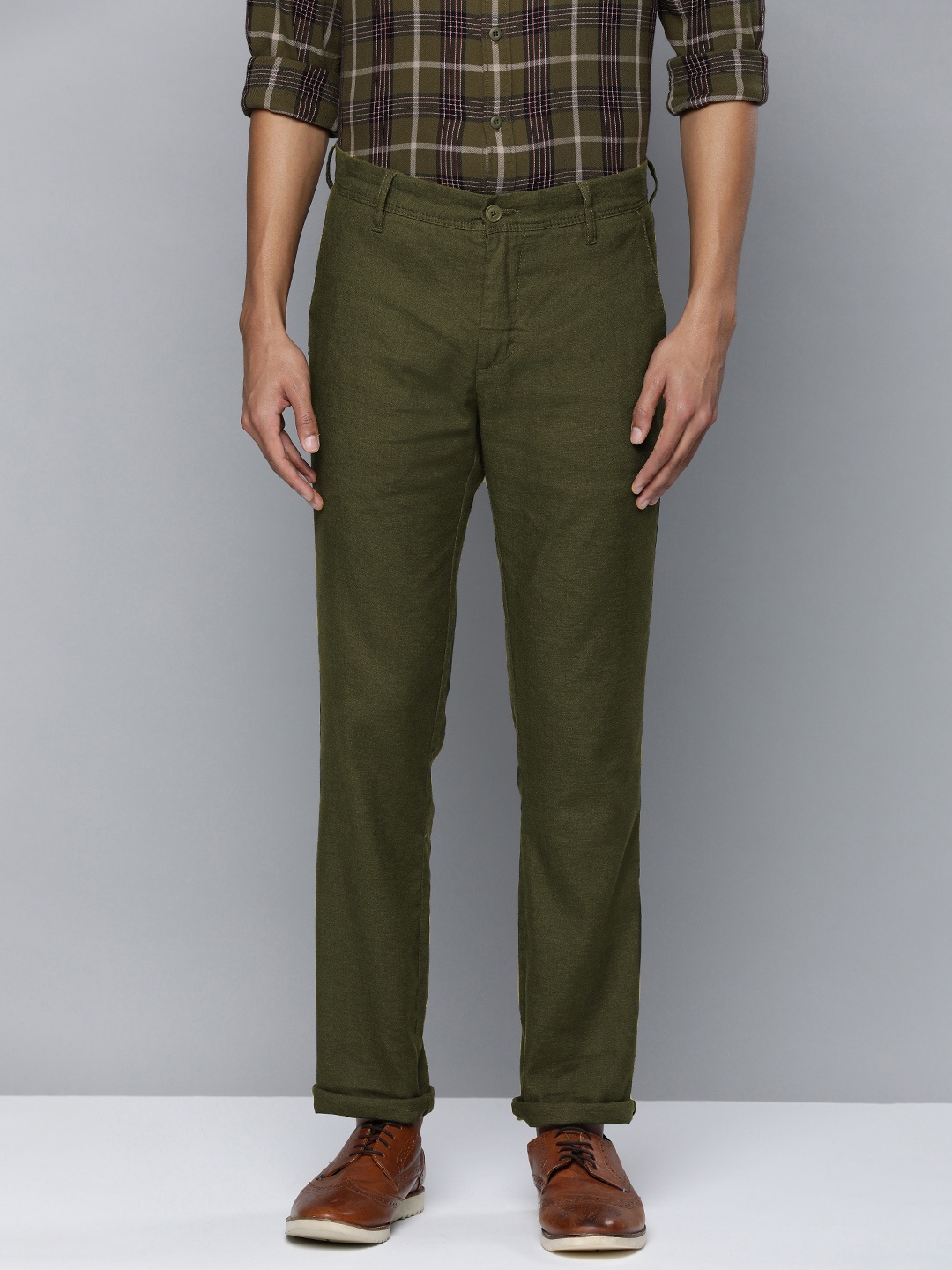 

Levis Men 511 Olive Green Slim Fit Mid-Rise Chinos Trousers