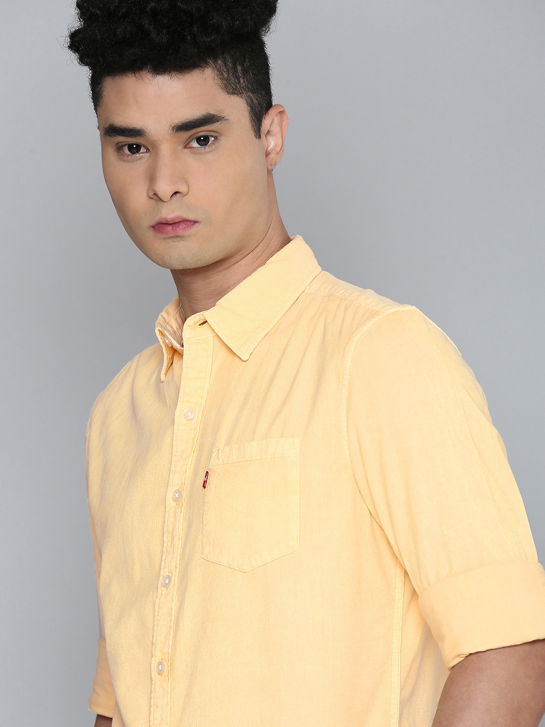 

Levis Men Beige Corduory Pure Cotton Slim Fit Casual Shirt
