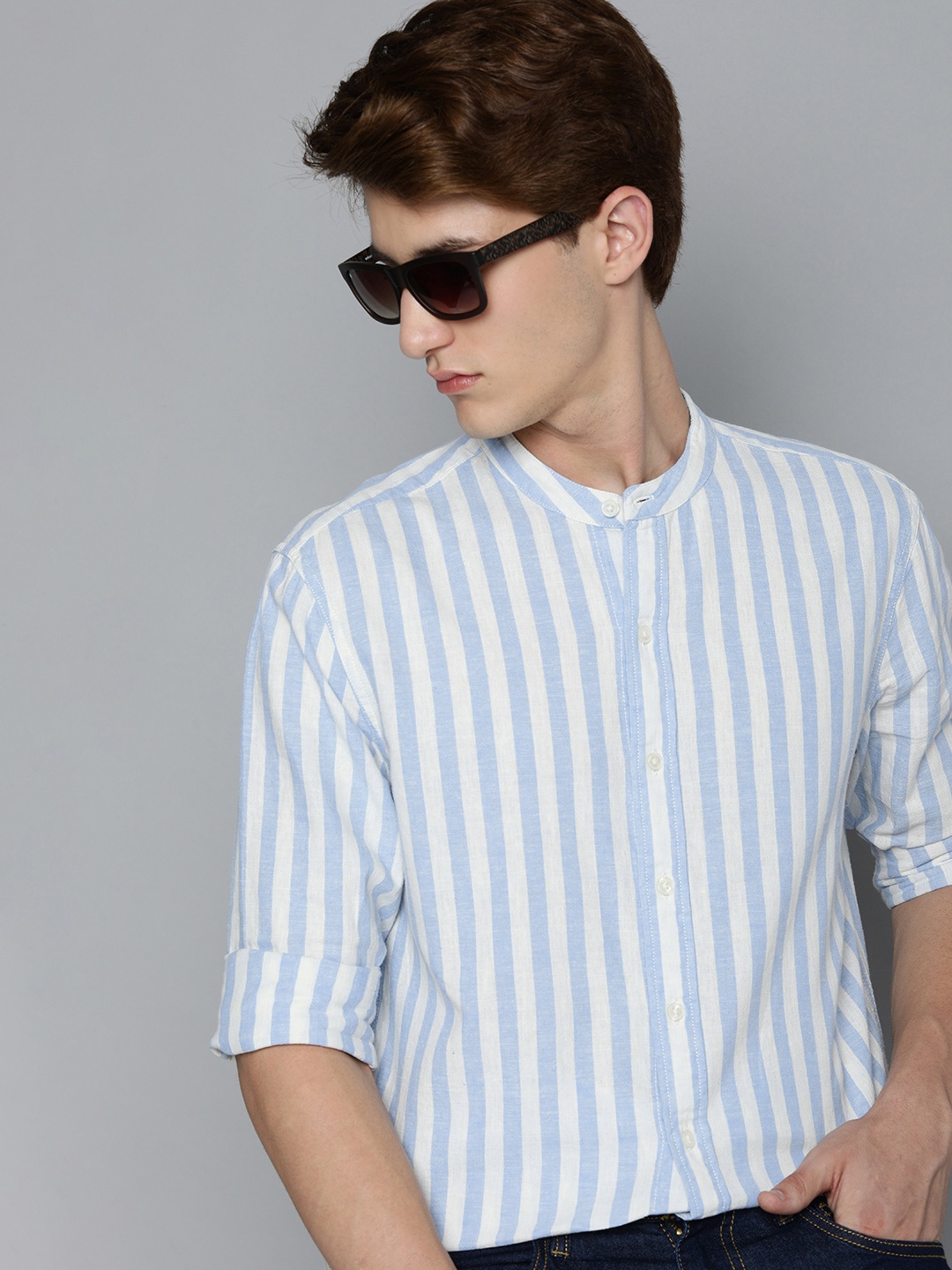 

Levi's Men Slim-Fit Vertical Striped Casual Shirt, White