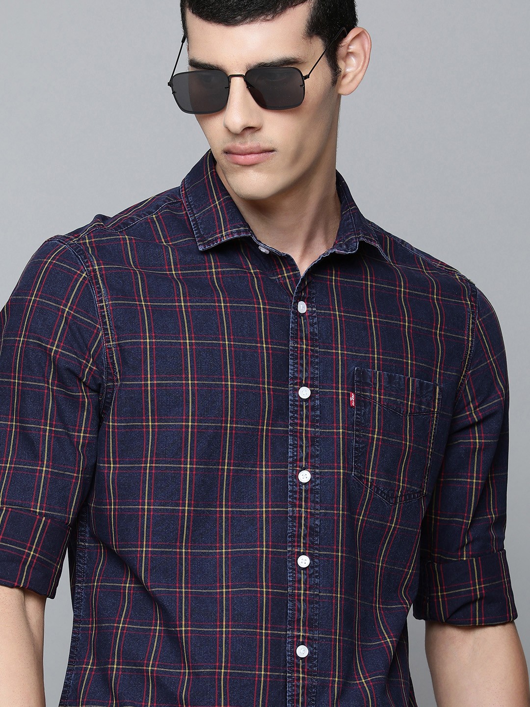 

Levis Men Blue And Red Slim Fit Checked Pure Cotton Casual Shirt
