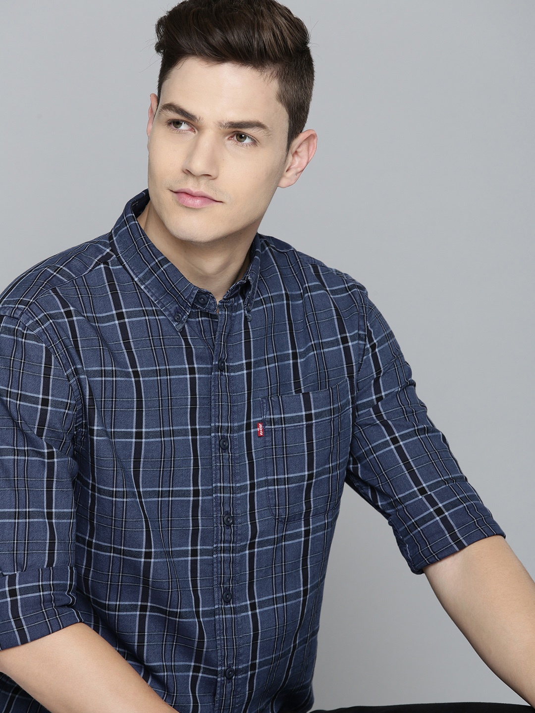 

Levis Men Blue & White Slim Fit Tartan Checked Pure Cotton Casual Shirt