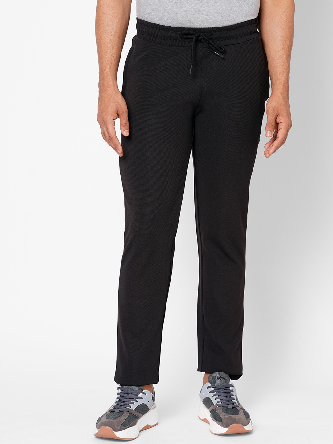 

Sweet Dreams Men Black Solid Track Pants