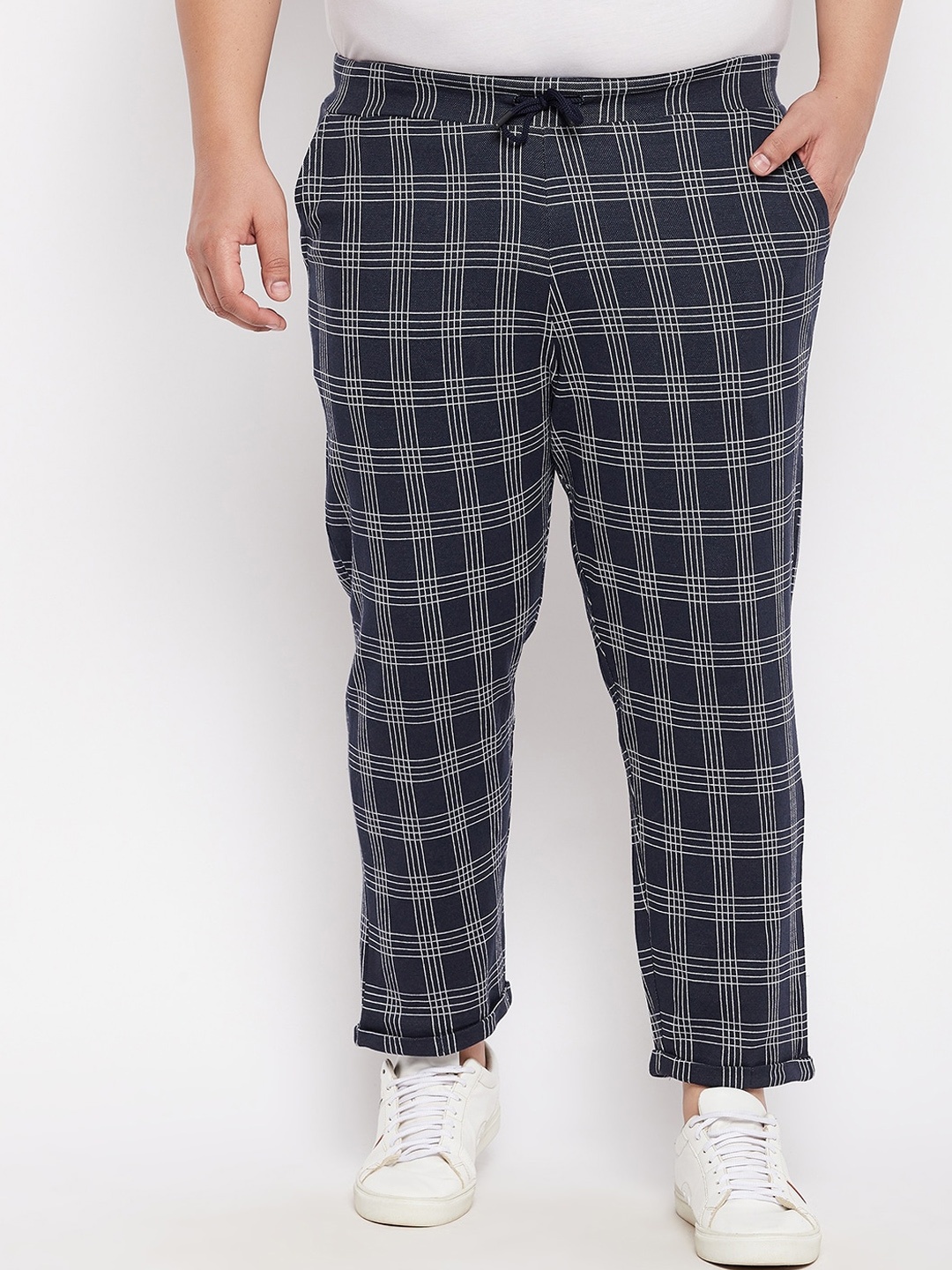 

AUSTIVO Men Navy Blue & White Checked Slim Fit Plus Size Track Pant