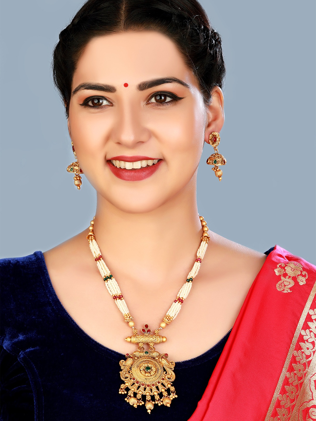 

aadita White Gold-Plated Layered Pearl Temple Jewellery Set