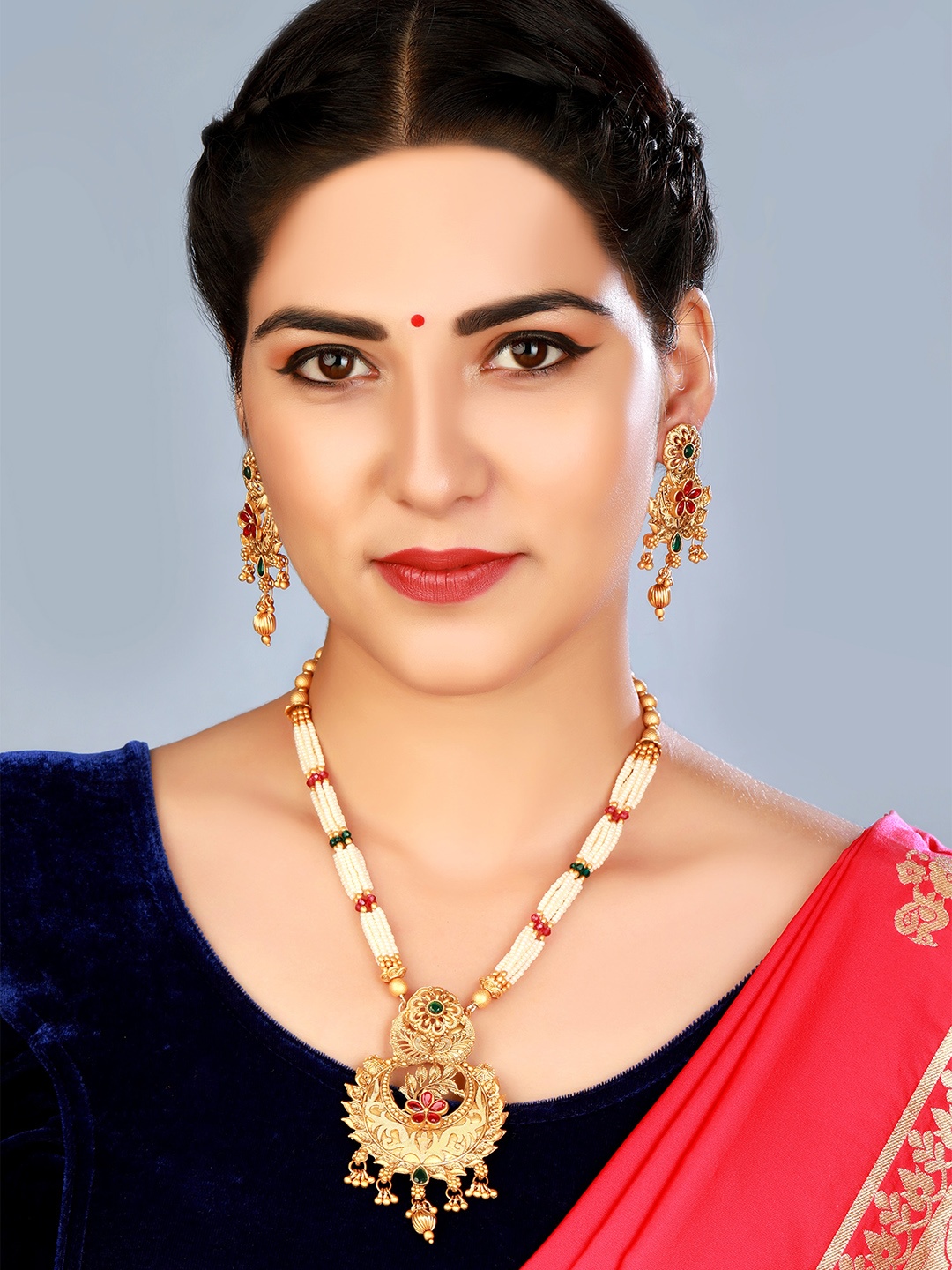 

aadita White & Pink Gold-Plated Multistrand Pearls Beaded Jewellery Set