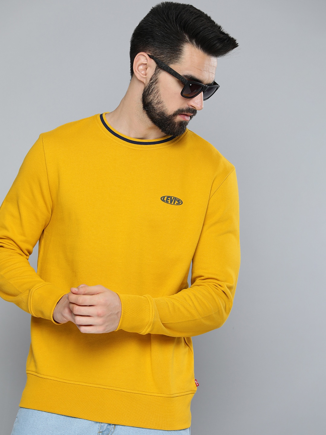 

Levis Men Yellow Sweatshirt with Printed Detail