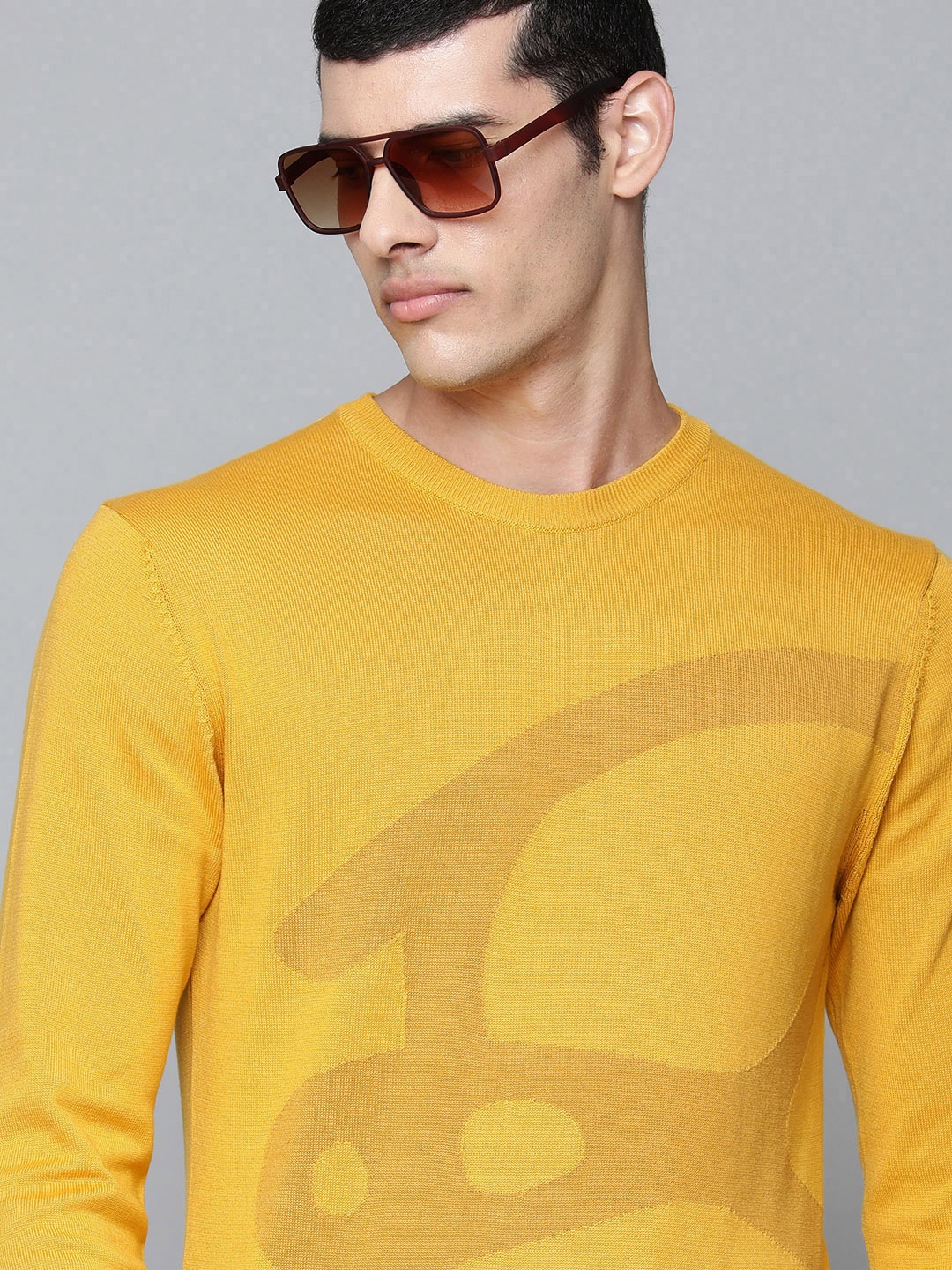 

Levis Men Yellow Printed Pure Cotton Sweatshirt