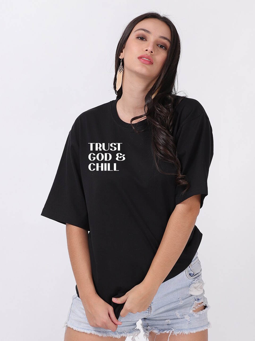 

Mad Over Print Women Black Trust God Oversized T-shirt