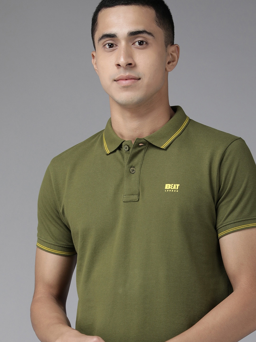 

BEAT LONDON by PEPE JEANS Men Olive Green Polo Collar T-shirt