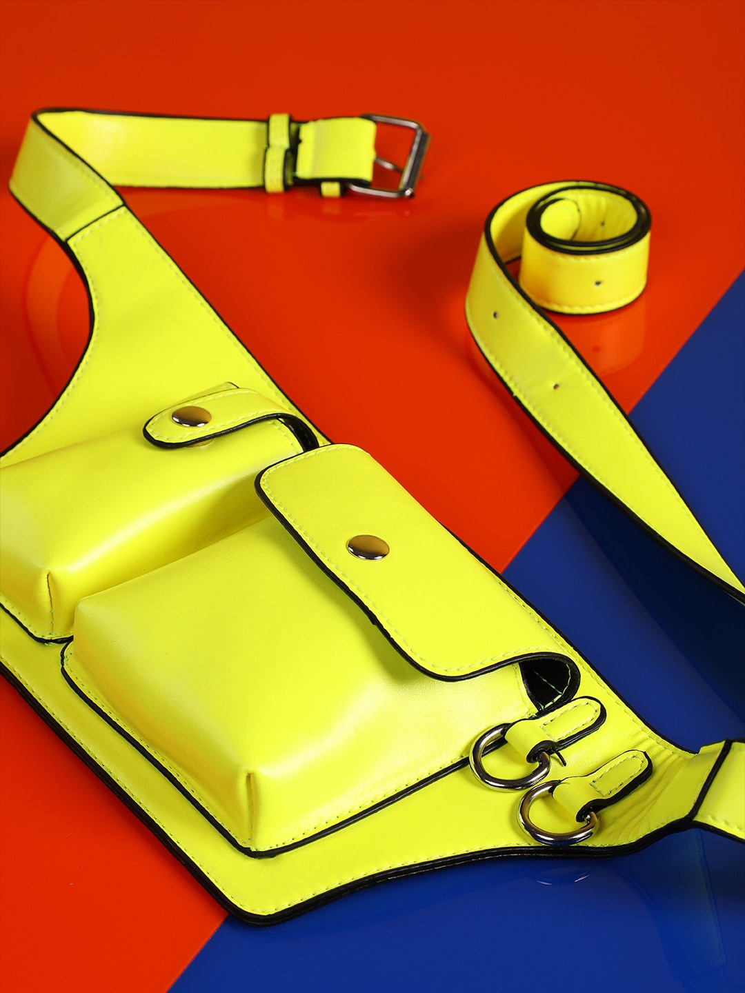 

HAUTE SAUCE by Campus Sutra Women Yellow Solid Leather Waist Pouch