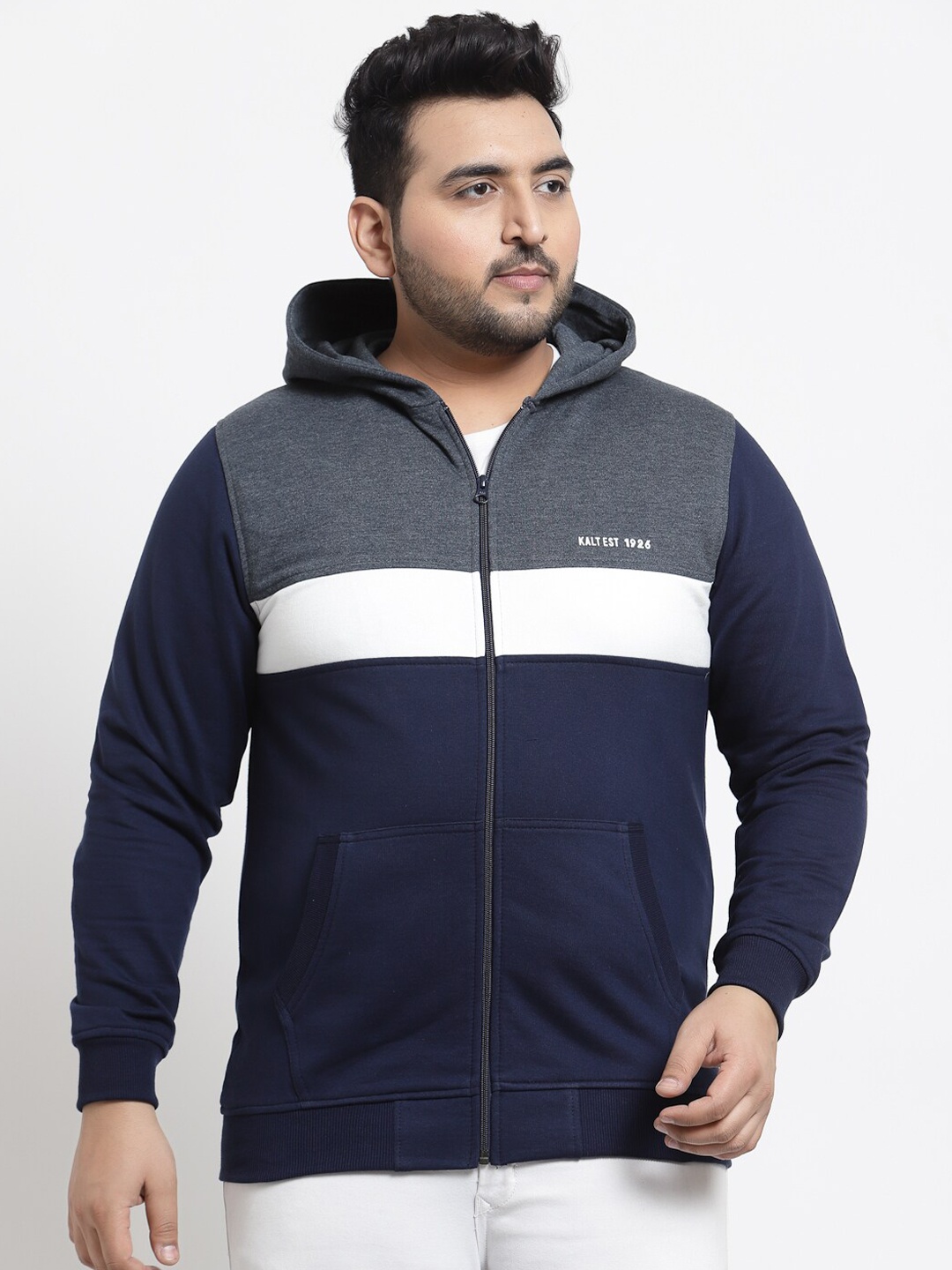 

Kalt Plus Size Men Navy Blue Colourblocked Sweatshirt