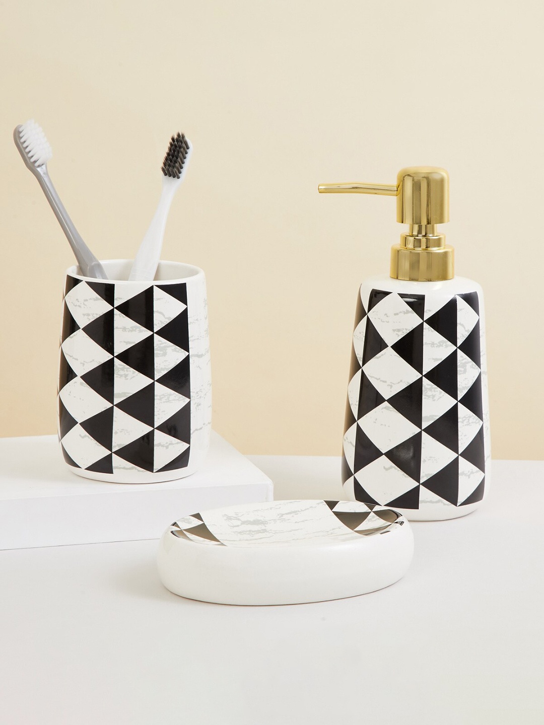 

Home Centre 3 Pcs Black & White Derby Ceramic Bathroom Set