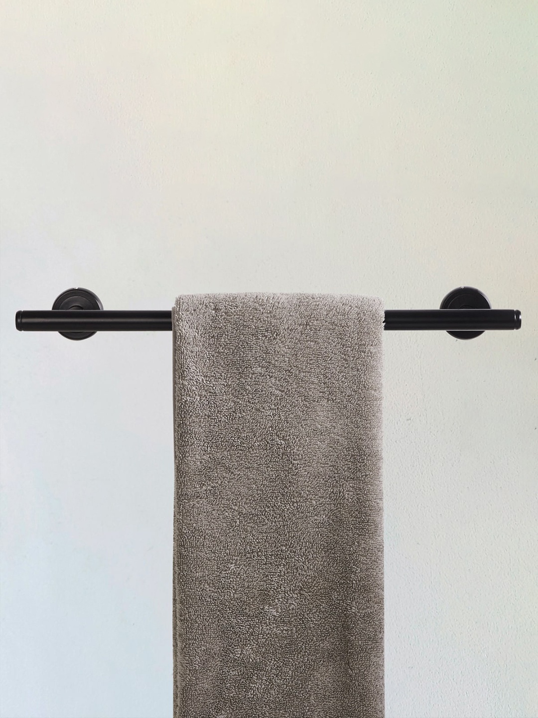 

Home Centre Black Orion Roselli Stainless Steel Towel Bar