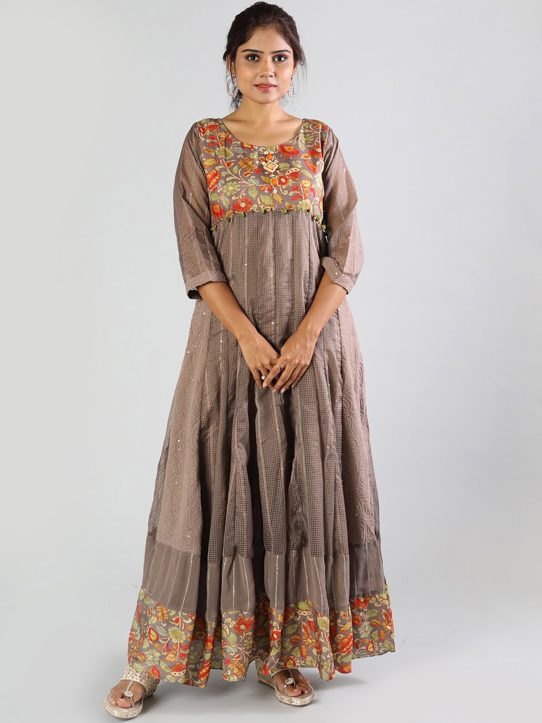 

taruni Women Brown Ethnic Motifs Ethnic Maxi Dress