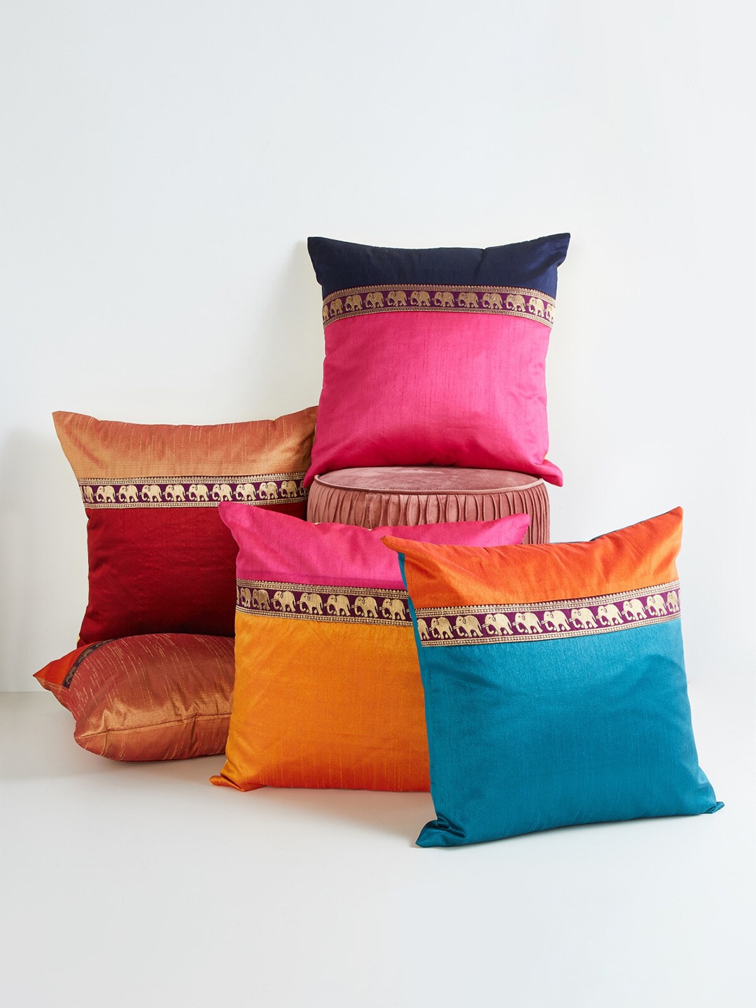 

Home Centre Red & Blue Set of 5 Colourblocked Square Cushion Covers