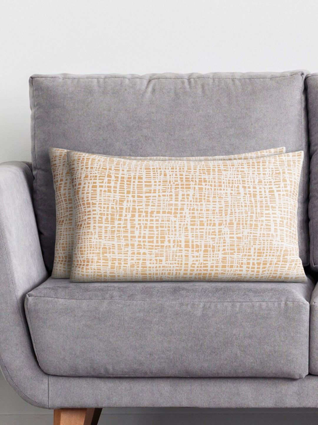 

Home Centre Beige & White Set of 2 Rectangle Cushion Covers