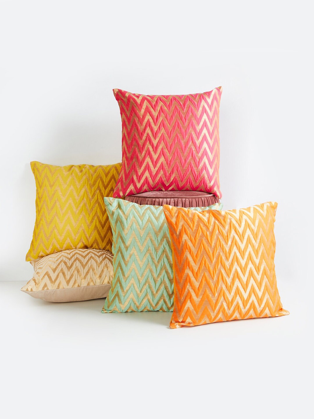 

Home Centre Red & Yellow Set of 5 Geometric Square Cushion Covers
