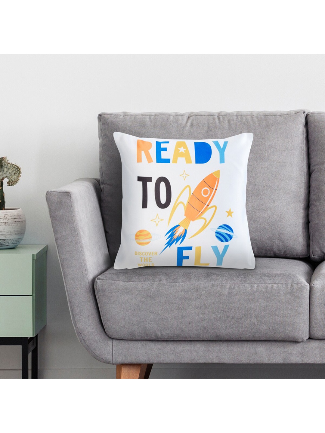 

Home Centre White & Blue Abstract Square Cushion Covers