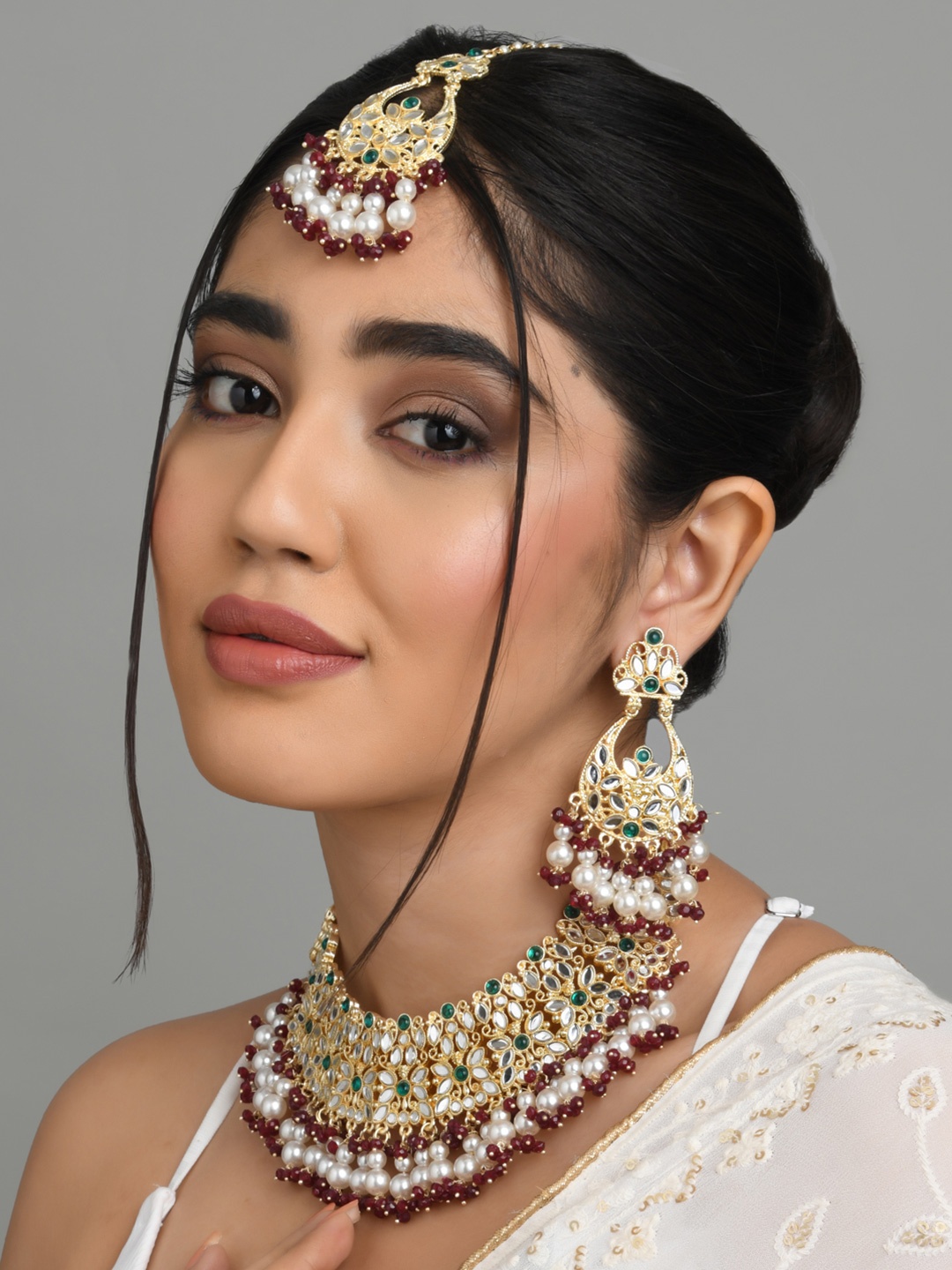 

Fida Gold-Plated Maroon & White Jewellery Set