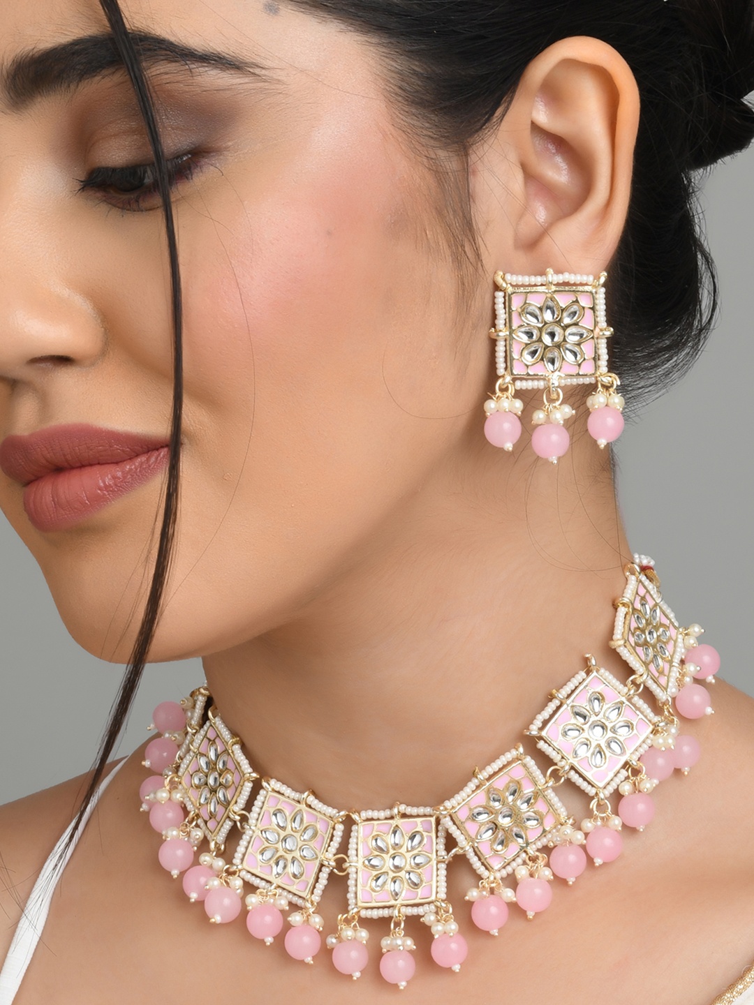

Fida Pink Gold-Plated Pearl & Kundan Square Handcrafted Choker Jewellery Set