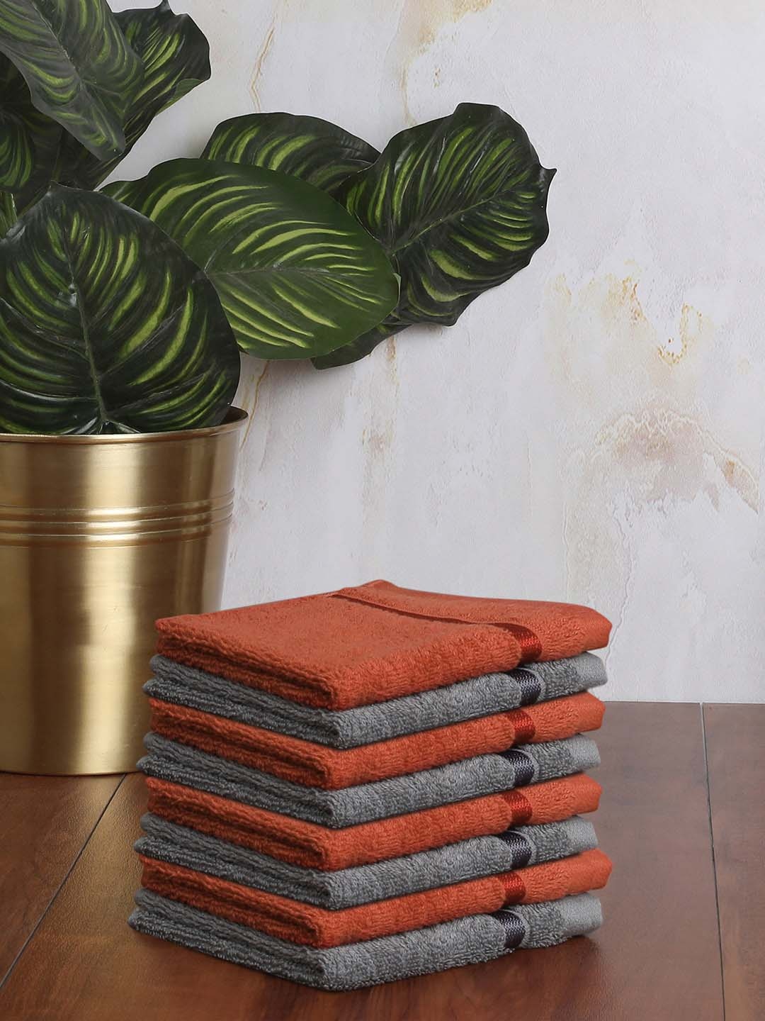 

SPACES Set of 8 Solid Cotton 500 GSM Face Towels, Grey