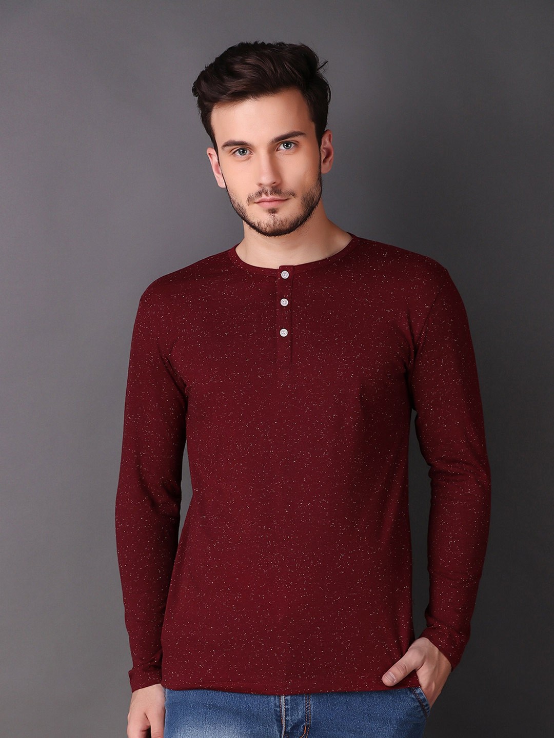 

LE BOURGEOIS Men Maroon Henley Neck Raw Edge T-shirt