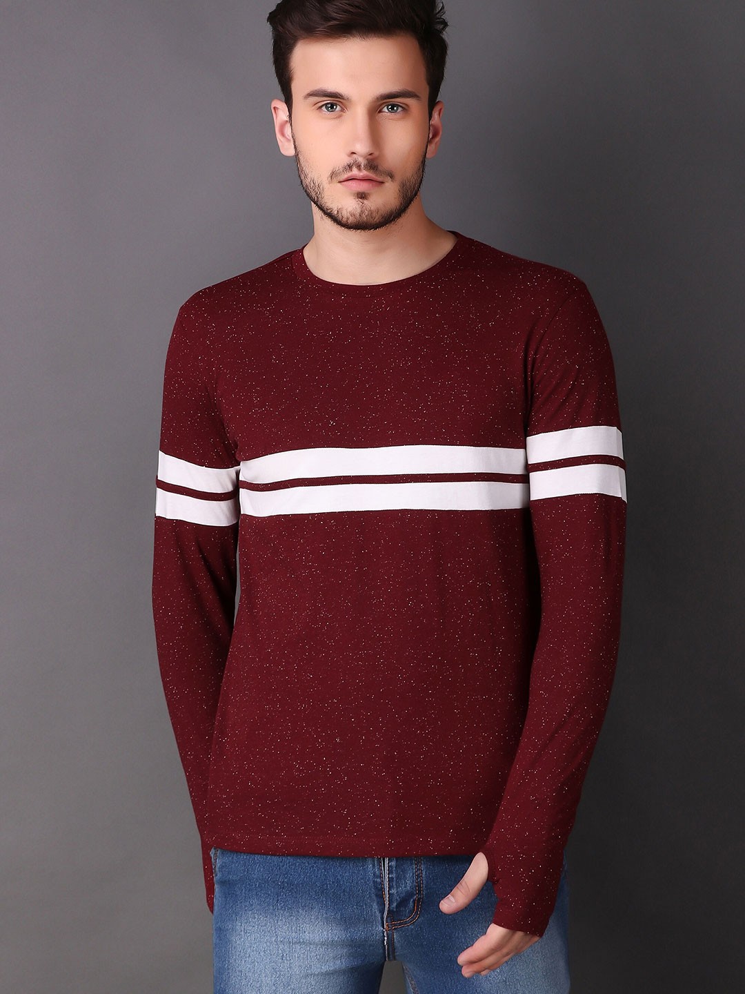 

LE BOURGEOIS Men Maroon Striped Round Neck Thumbhole Full Sleeve T-shirt