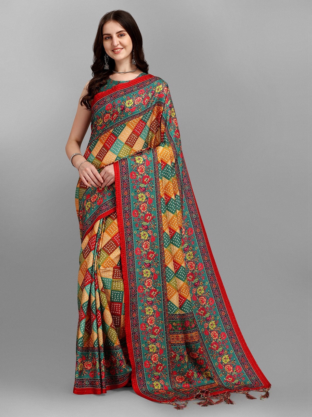 

Fashion Basket Women Red & Green Pure Silk Saree