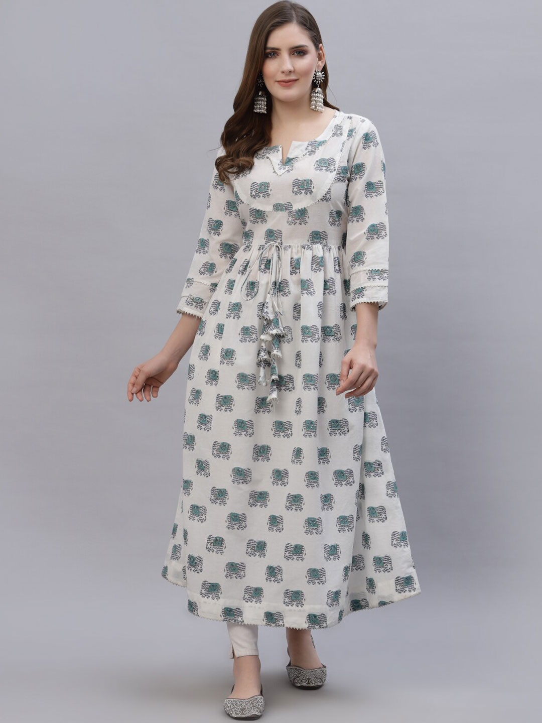 

Ragavi Women White & Grey Printed Kurta