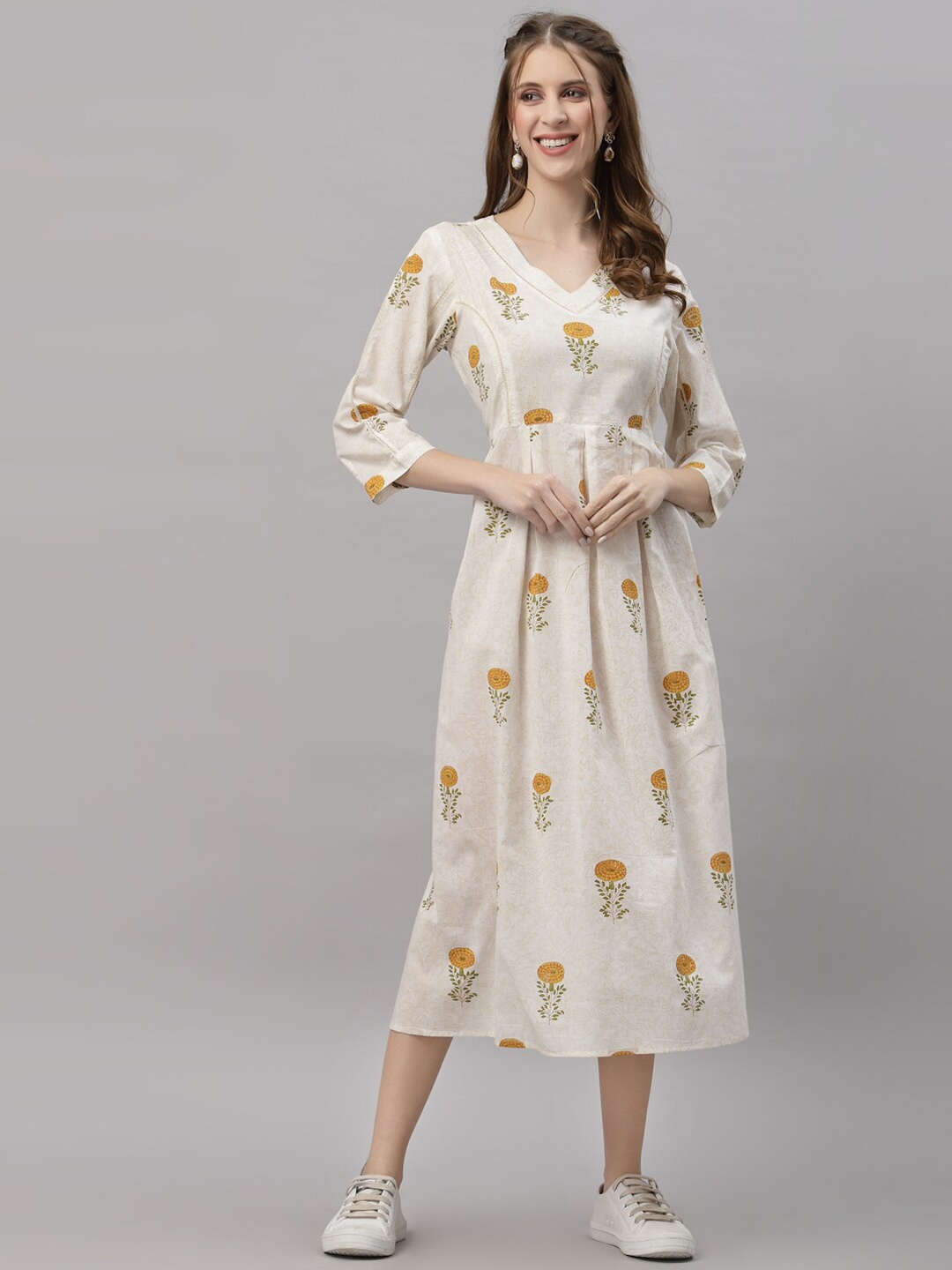 

Ragavi Off White & Yellow Floral Printed Pure Cotton Midi Dress