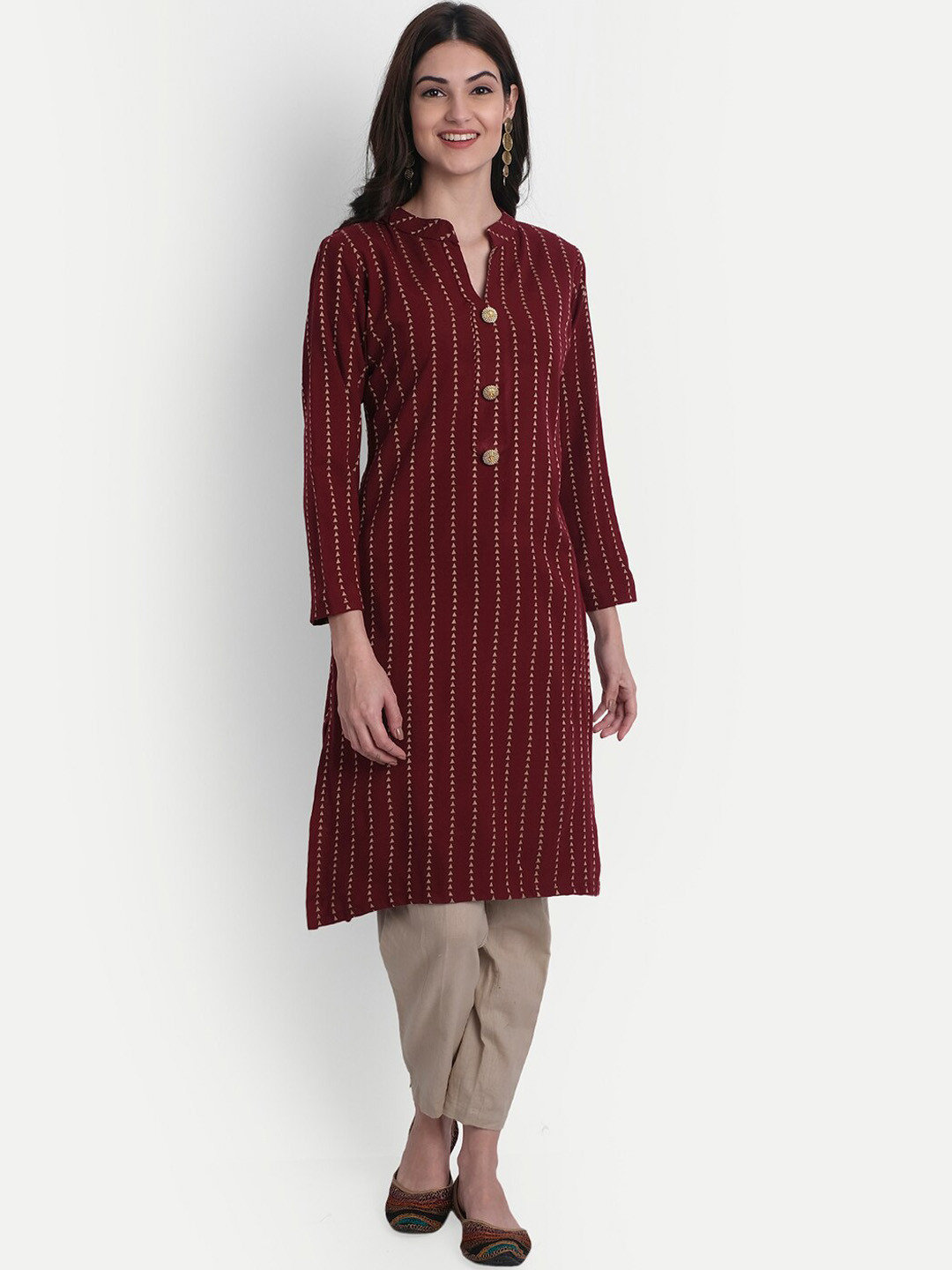 

Alavya Women Maroon Mandarin Collar Woven Kurta