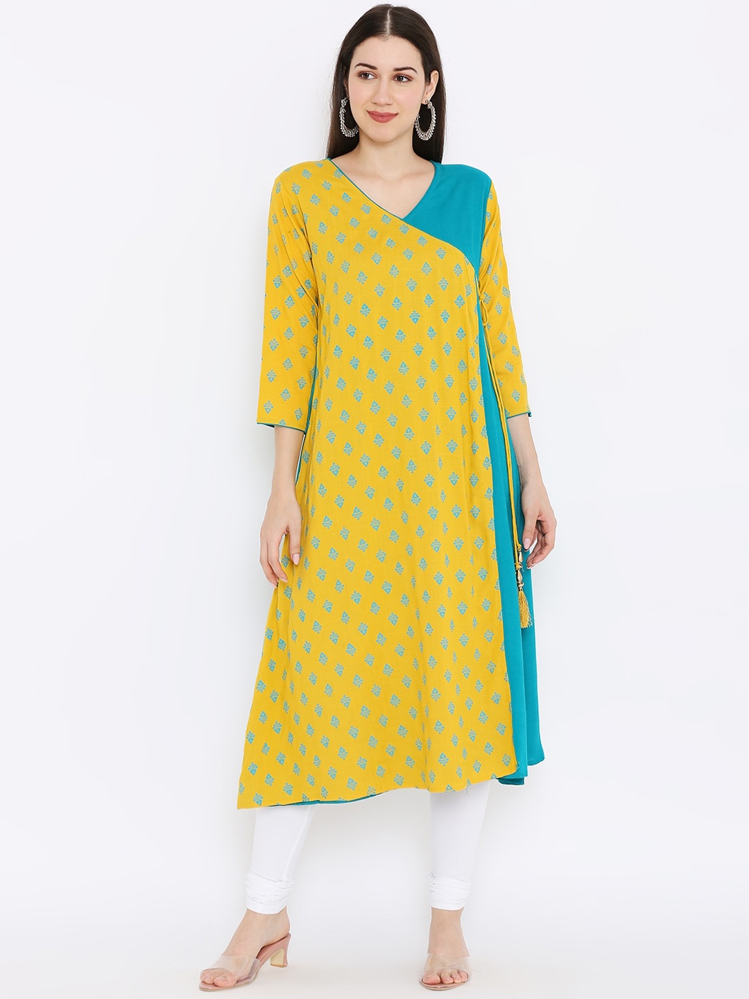 

Peppertree Women Yellow & Blue Ethnic Motifs Printed Kurta