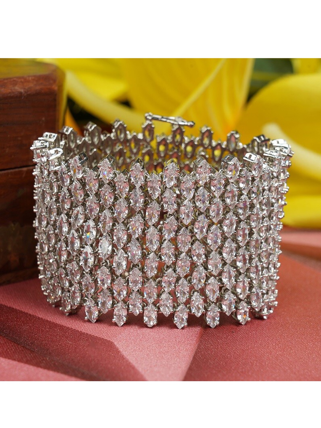 

AURAA TRENDS Women Silver-Toned & White American Diamond Rhodium-Plated Wraparound Bracelet