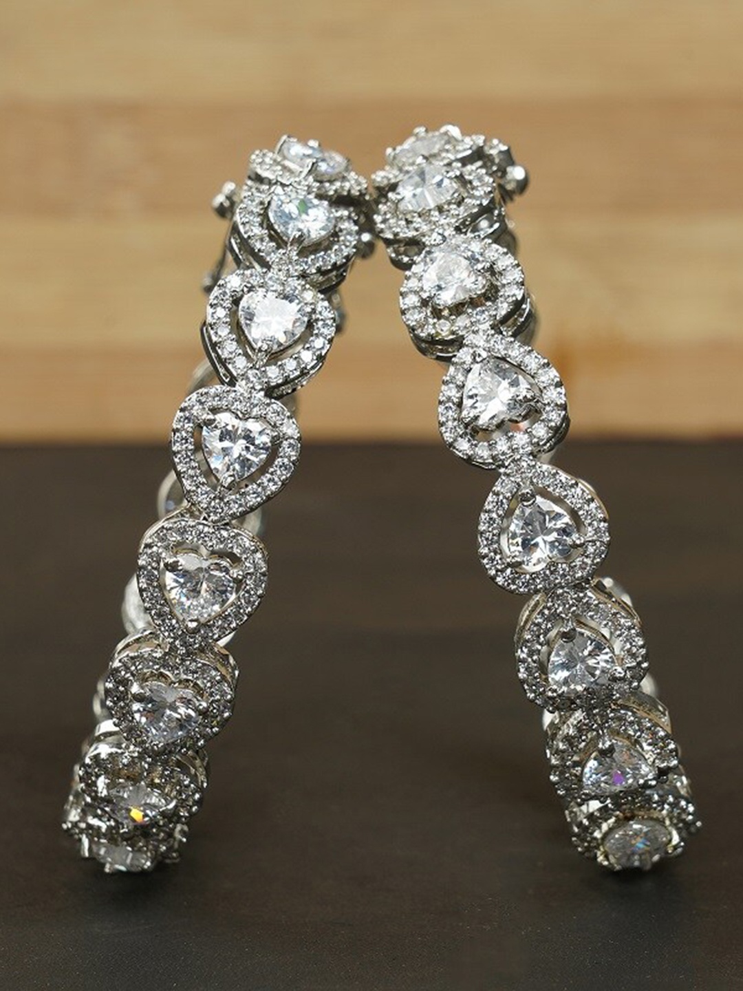 

AURAA TRENDS Rhodium-Plated AD Studded Bangle-Style Bracelet, White