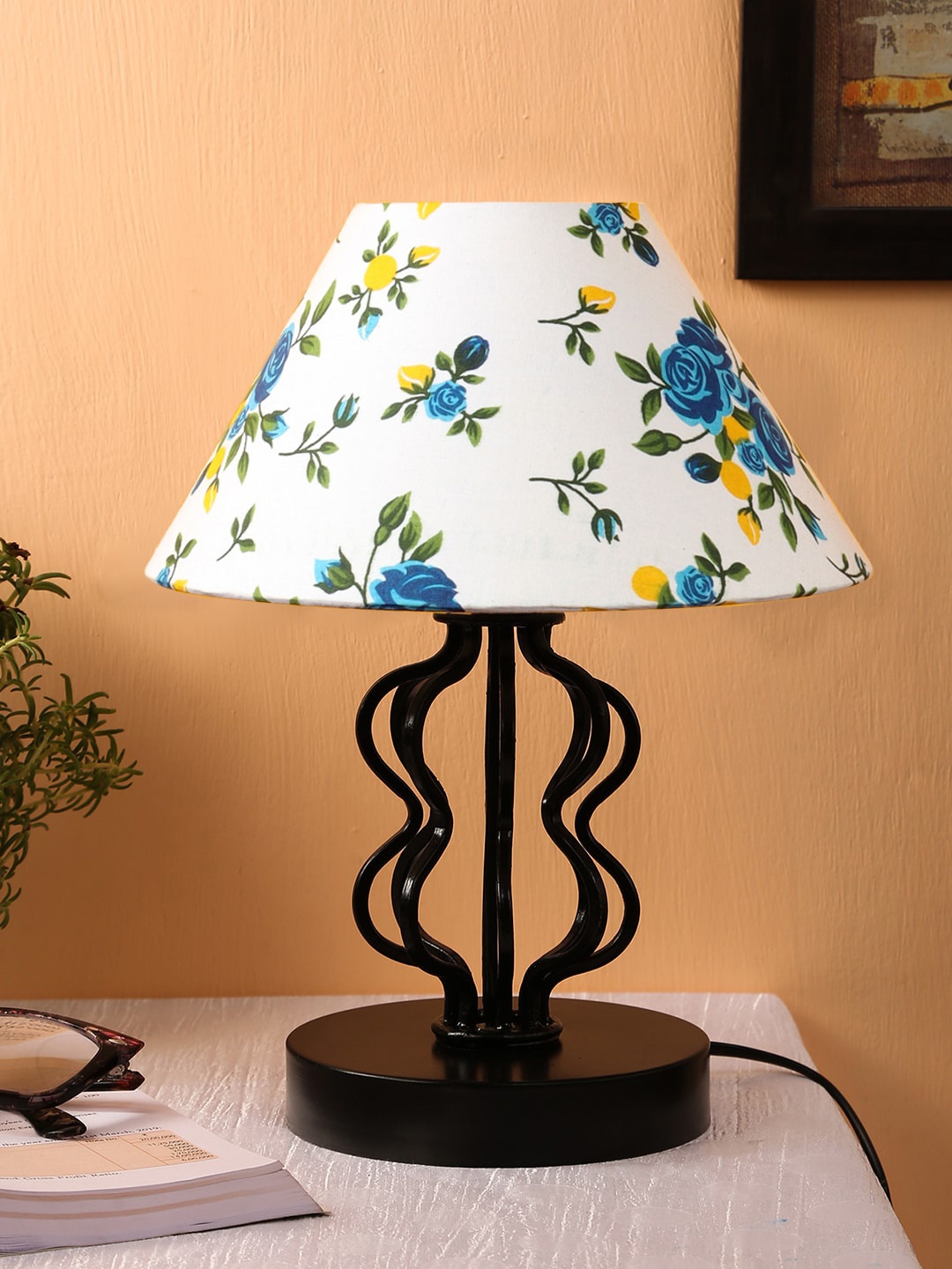 

Devansh White Printed Table Lamp