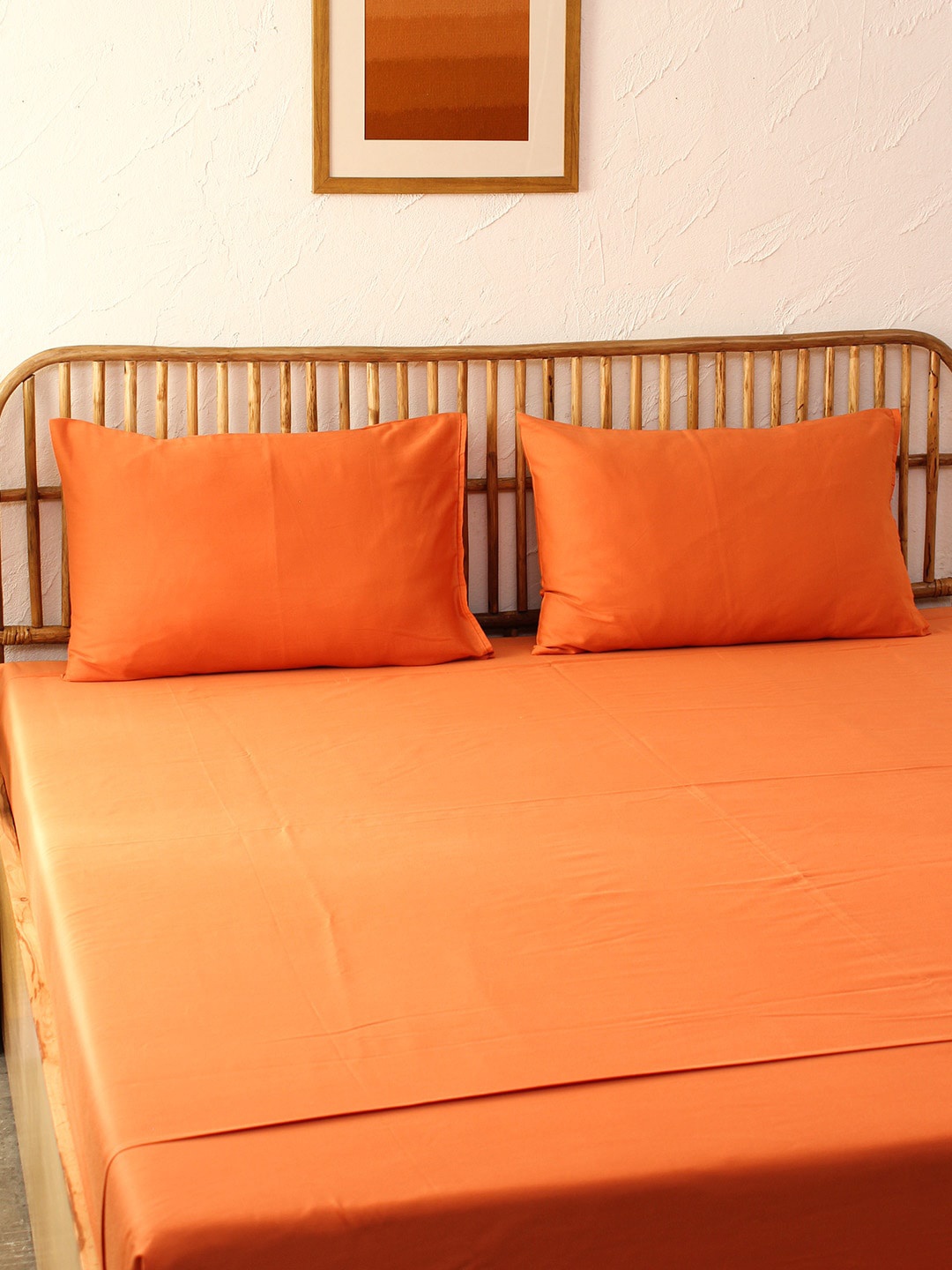 

House This Orange Coloured 180 TC Cotton King Bedsheet With 2 Pillow Covers