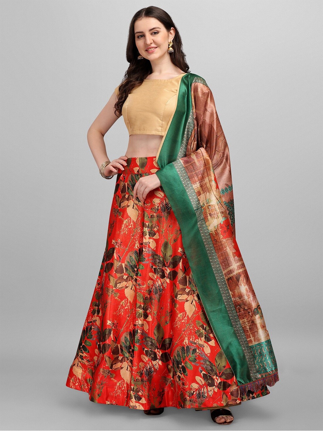 

Fashionuma Women Red & Green Semi-Stitched Lehenga & Unstitched Blouse With Dupatta