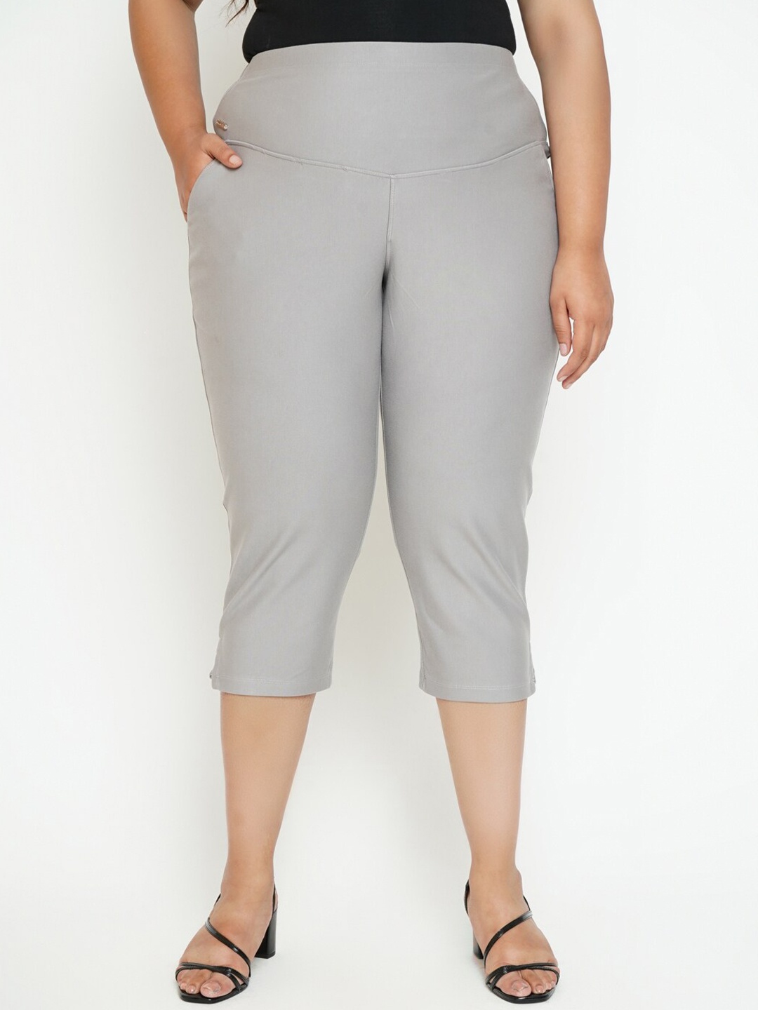 

Amydus Women Plus Size Grey Textured High-Rise Trousers