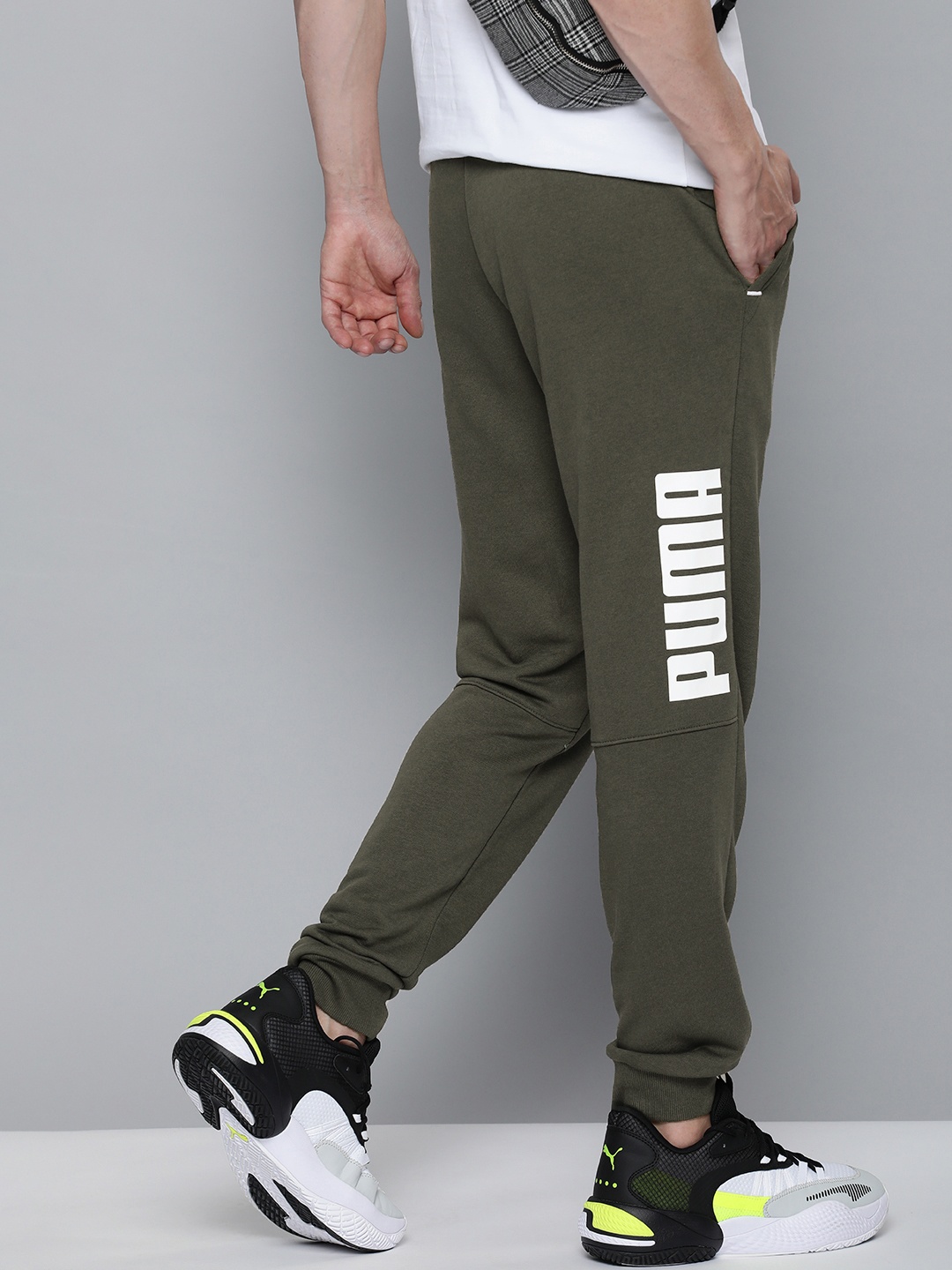 

Puma Men Brand logo Printed Power Regular Fit Joggers, Green