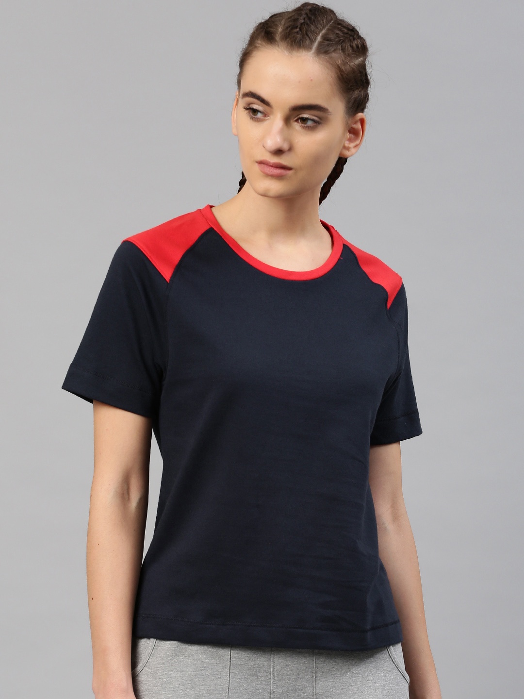 

HRX by Hrithik Roshan Women Navy Blue Solid Round Neck Active T-shirt