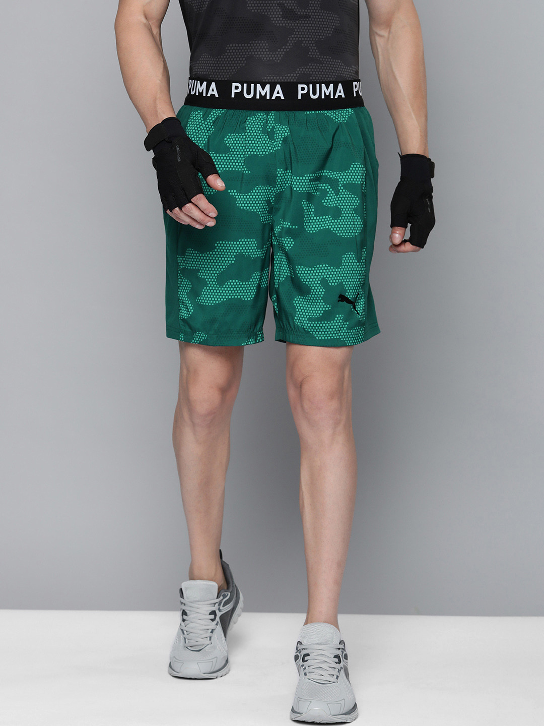 

Puma Men Geometric Printed dryCELL Training Sports Shorts, Green