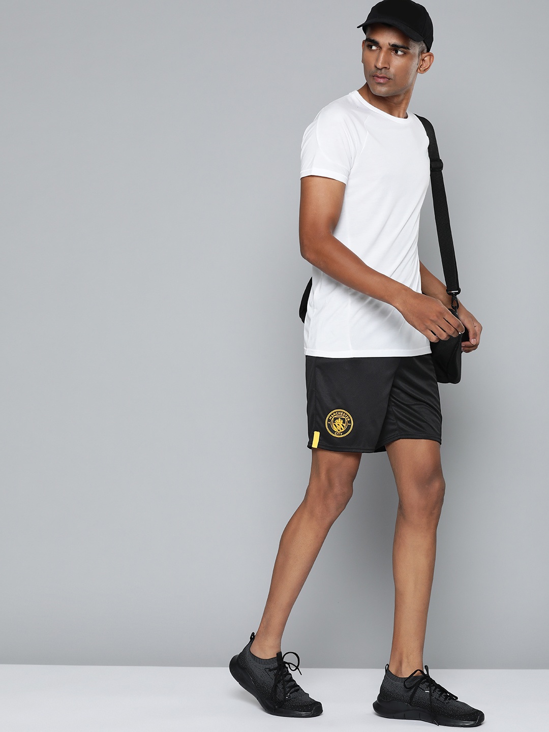 

Puma Men Black Manchester City FC Sustainable Shorts